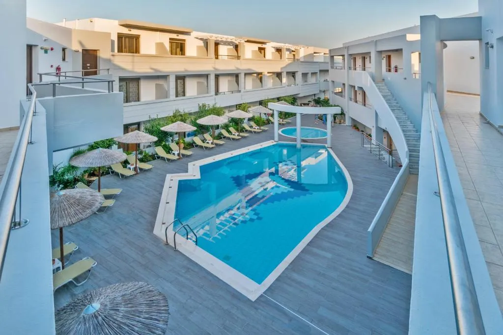 Pool, Delfina Boutique, Crete