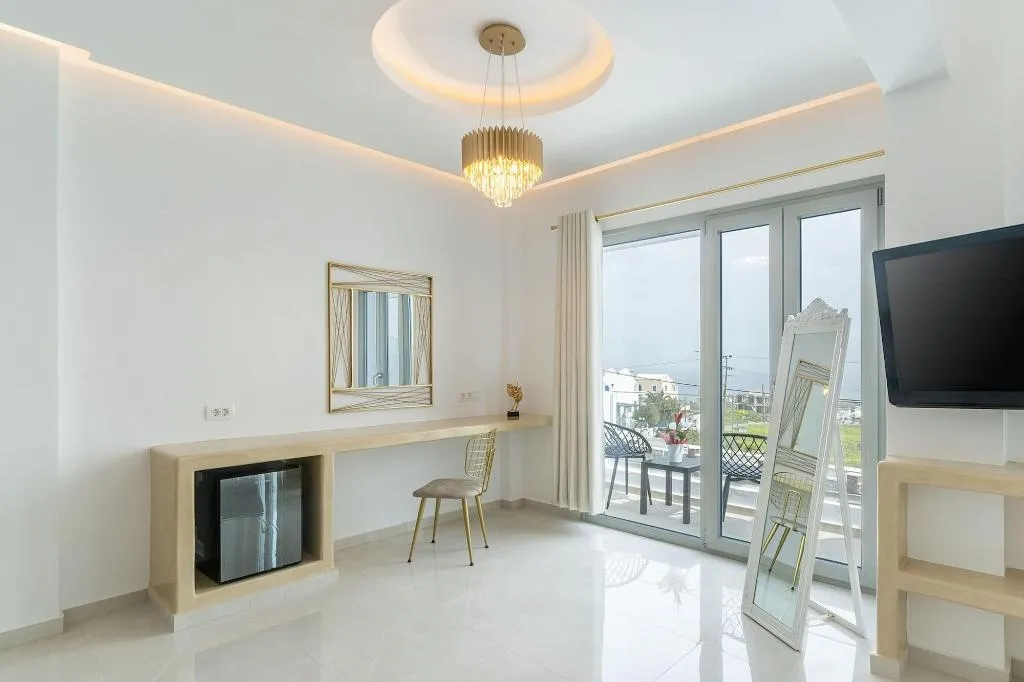 Room, Golden Star, Santorini