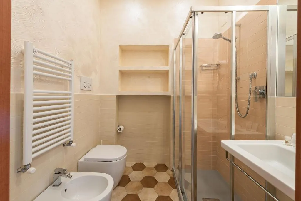 Room, Top Floor Colosseo, Naples