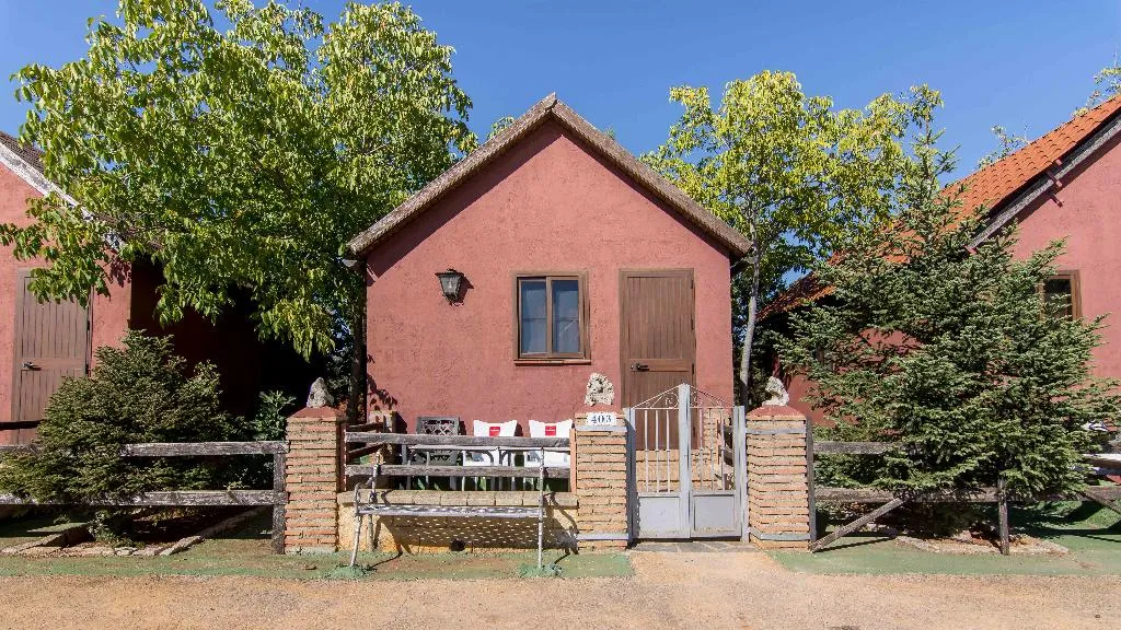 BUNGALOW CAPACITY 4 Room, Hotel Rural El Cortijo, Costa Del Sol