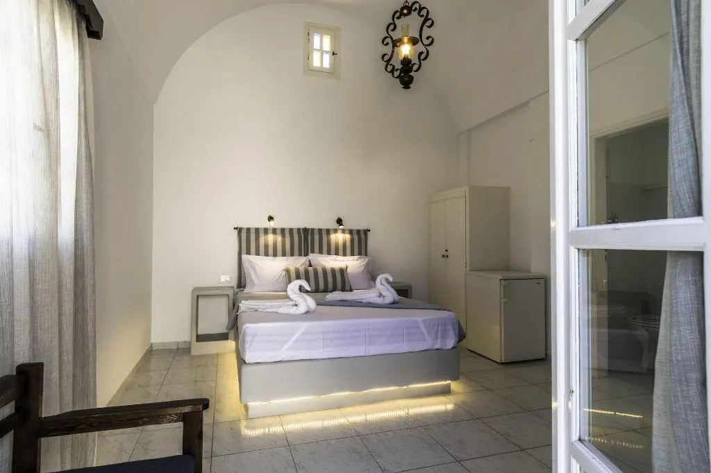 Room, Villa Kalamia Dolphins, Santorini