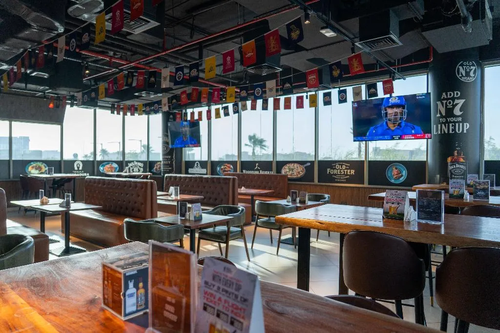 Bar, Vogo Grand Hotel, Dubai