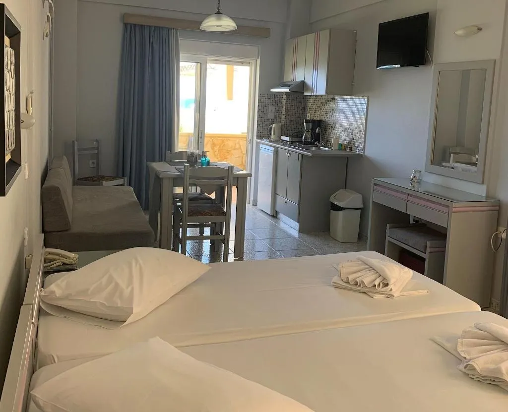 Room, Ermis Suites, Crete
