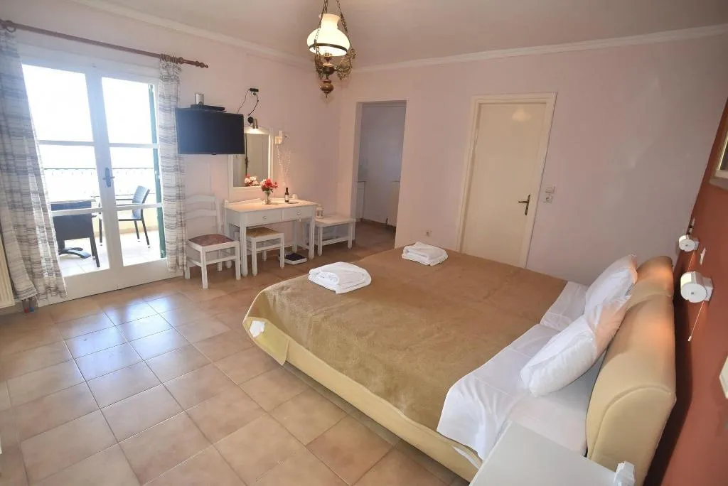 Room, Stella Hotel Apartments, Kefallinia