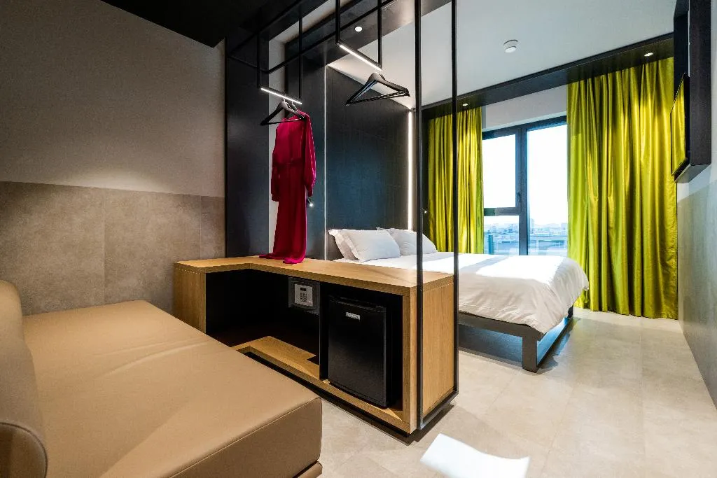DOUBLE STANDARD Room, Smart Hotel Milano Central Station, Milan