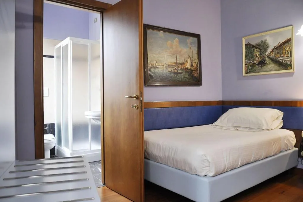 SINGLE COMFORT Room, San Guido, Milan