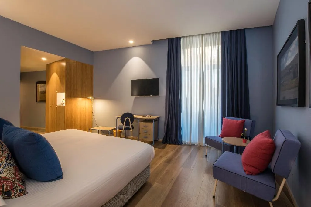 SINGLE SUPERIOR Room, The Editory House Ribeira Hotel, Porto