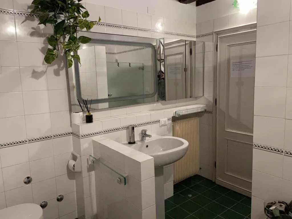 Room, B&B Riva De Biasio, Venice