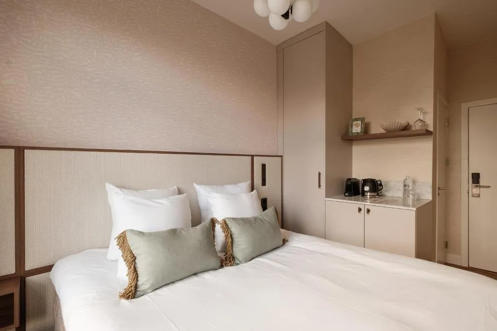 Room, Amsterdam Parklane, Amsterdam
