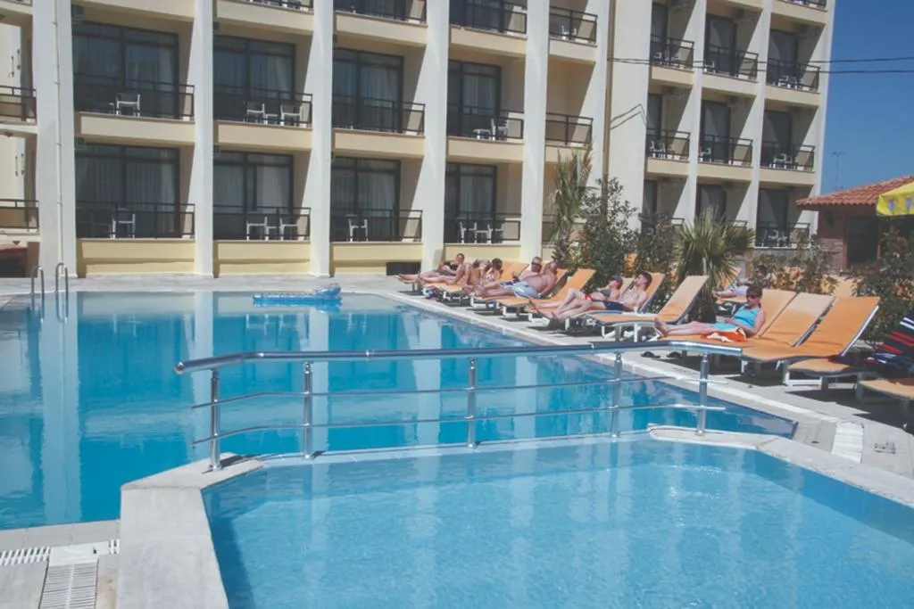Pool, Esat Otel Kusadasi, Izmir