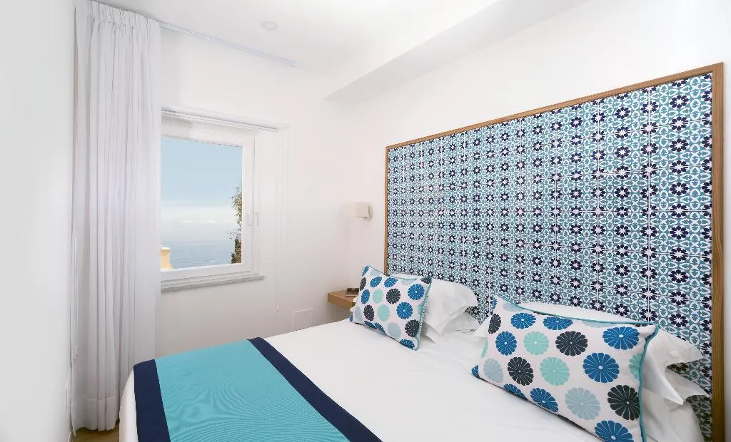 DOUBLE WITH BALCONY Room, Hotel Miramare, Naples