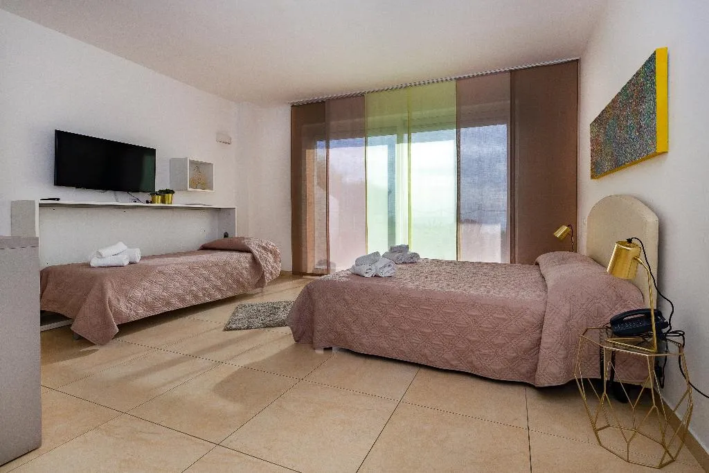 TRIPLE SEA VIEW Room, Zeus Residence Hotel - ApartHotel, Catania