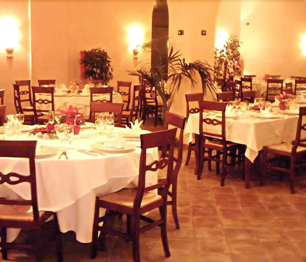 Restaurant, Hotel Puntamajata, Catania