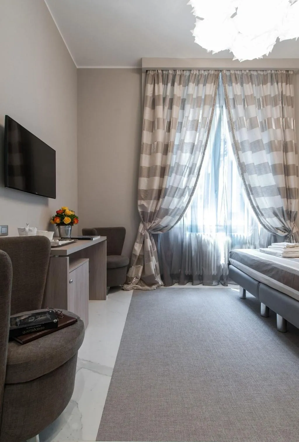 Room, Brera Prestige B&B, Milan