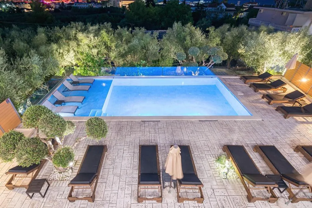 Sports and Entertainment, Litore Luxury Living, Zante