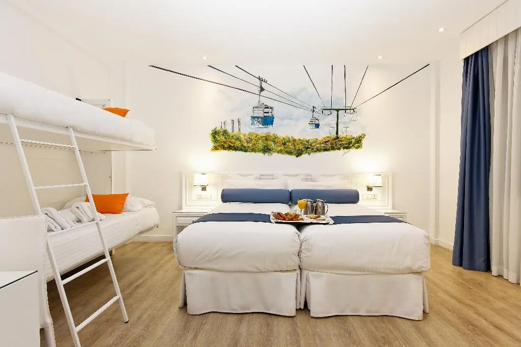 QUADRUPLE STANDARD Room, Grupotel Mayorazgo, Madrid