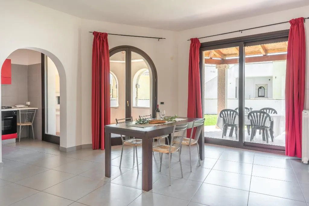 VILLA CAPACITY 6 Room, Vista Blu Resort, Alghero