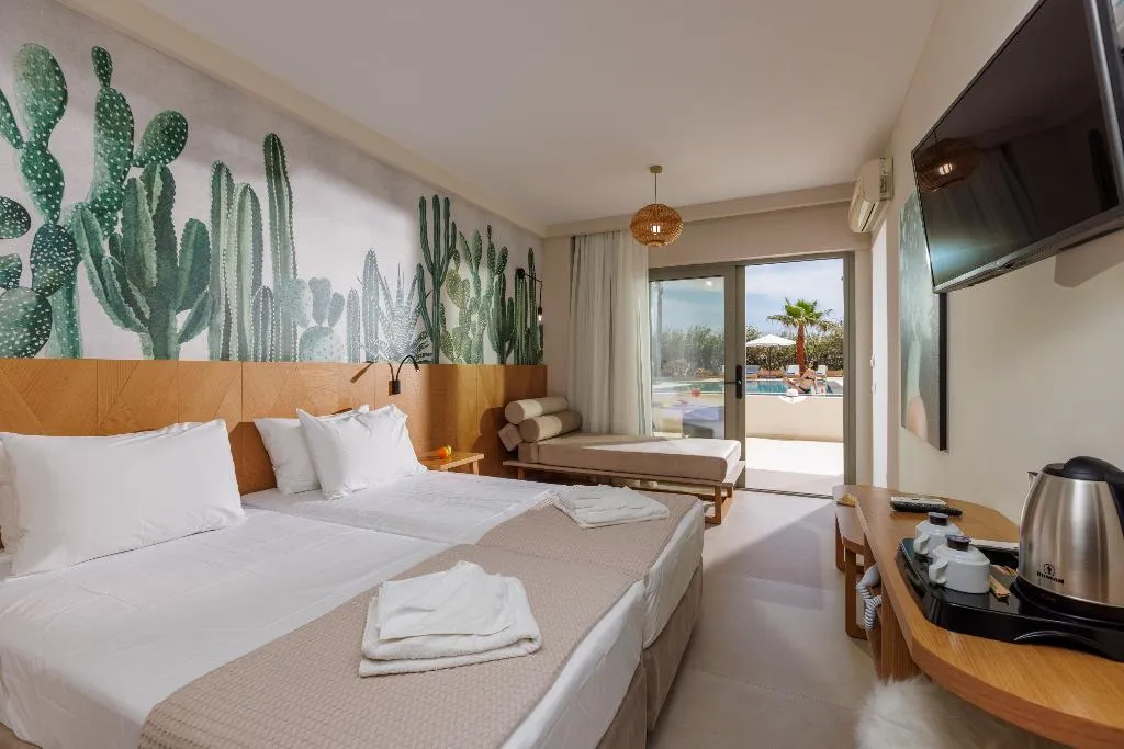 Double or Twin SUPERIOR POOL VIEW Room, Malia Bay Beach Hotel & Bungalows, Crete