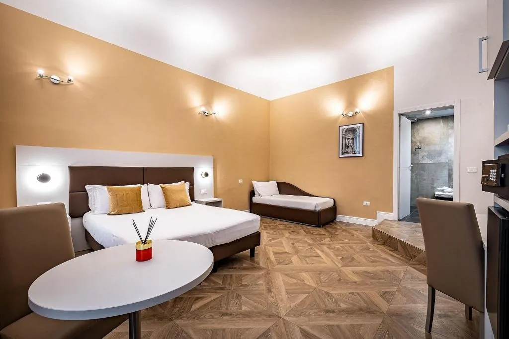 TRIPLE WITH DOUBLE BED Room, B&B De' Biffi, Florence