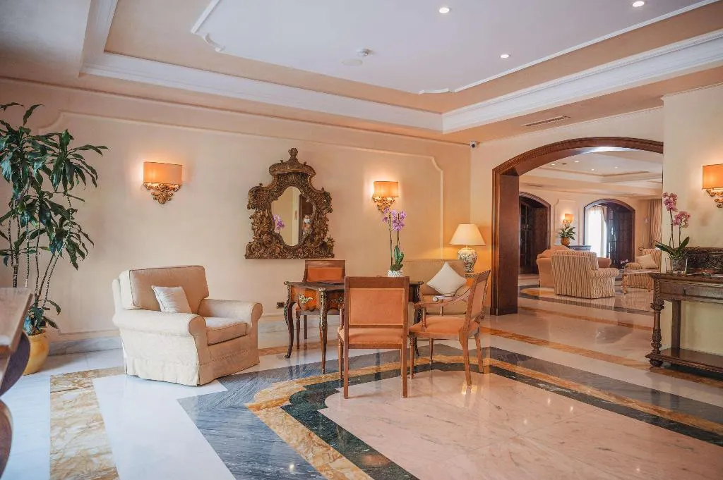 Lobby, Grand Hotel San Pietro, Taormina