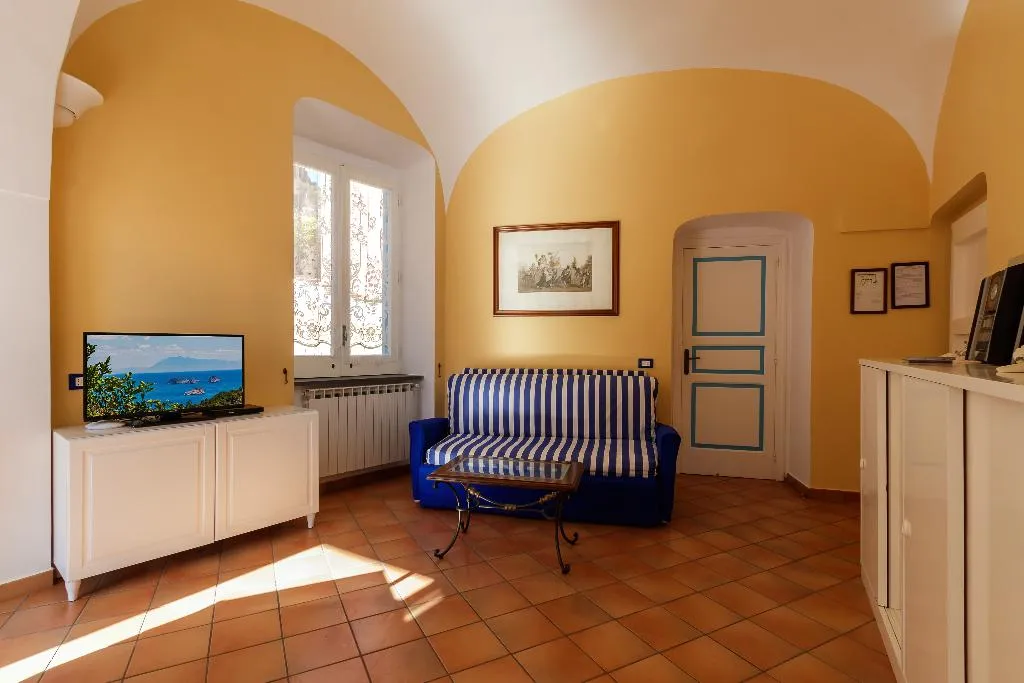 APARTMENT DELUXE Room, Villarena Relais, Naples