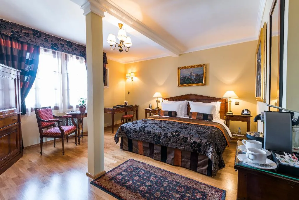 Double or Twin SUPERIOR Room, Golden Well, Prague