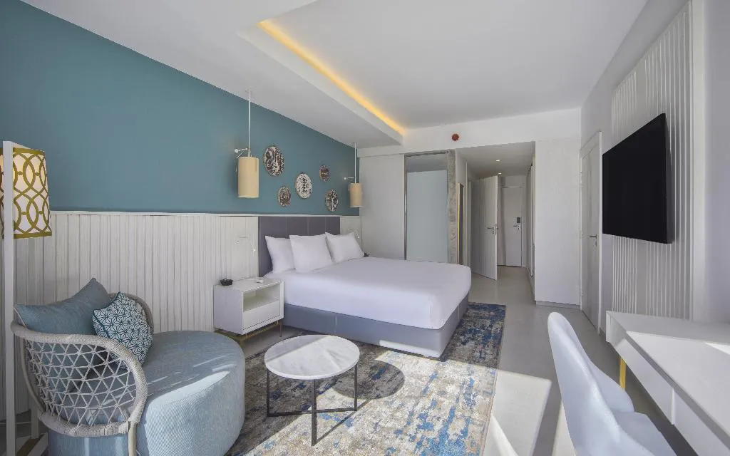 DOUBLE Accessible KING SIZE BED Room, Hilton Skanes Monastir Beach Resort, Tunisia