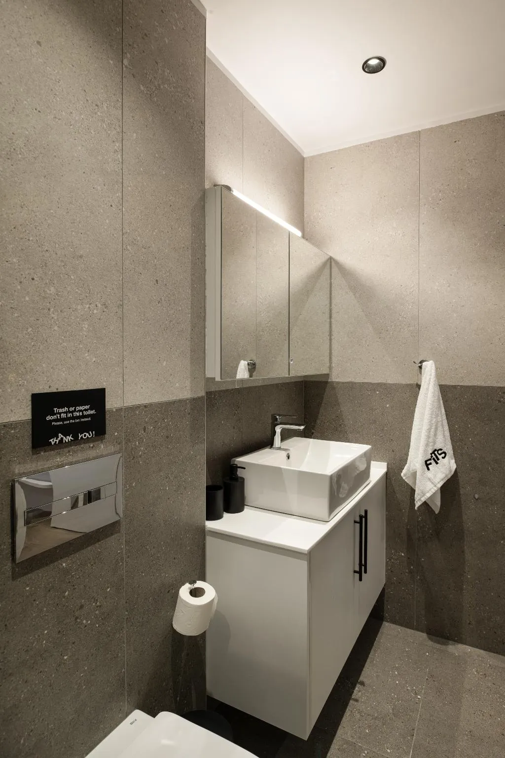APARTMENT STANDARD Room, Fits Living, Athens
