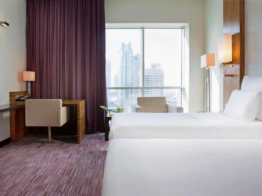 SUITE EXECUTIVE ONE BEDROOM Room, Pullman Dubai JLT, Dubai