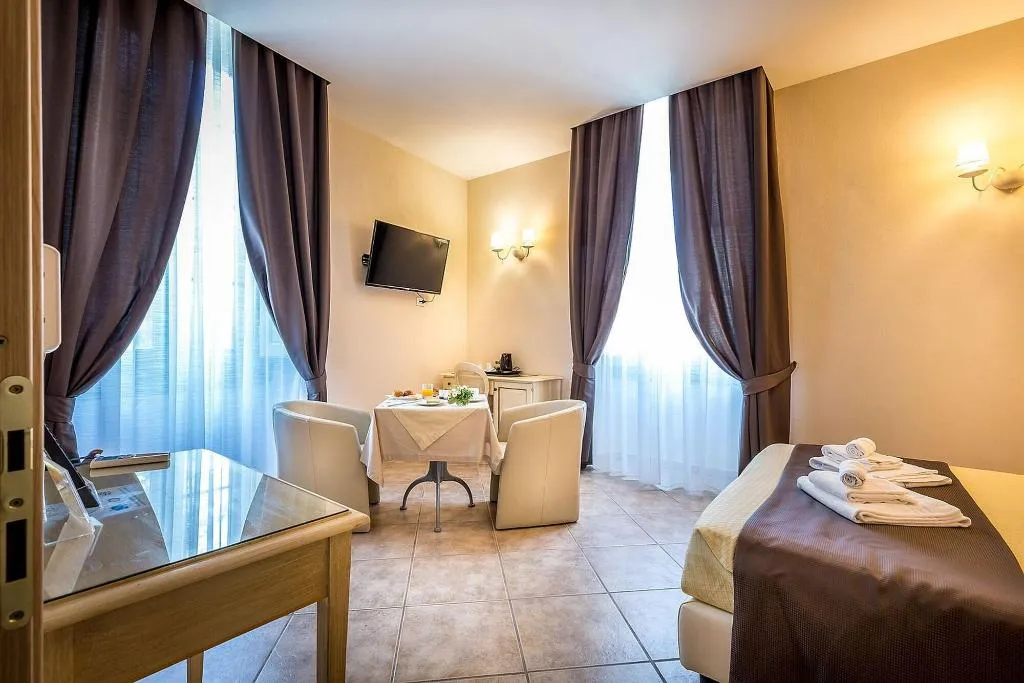 Room, Sognando Firenze, Florence