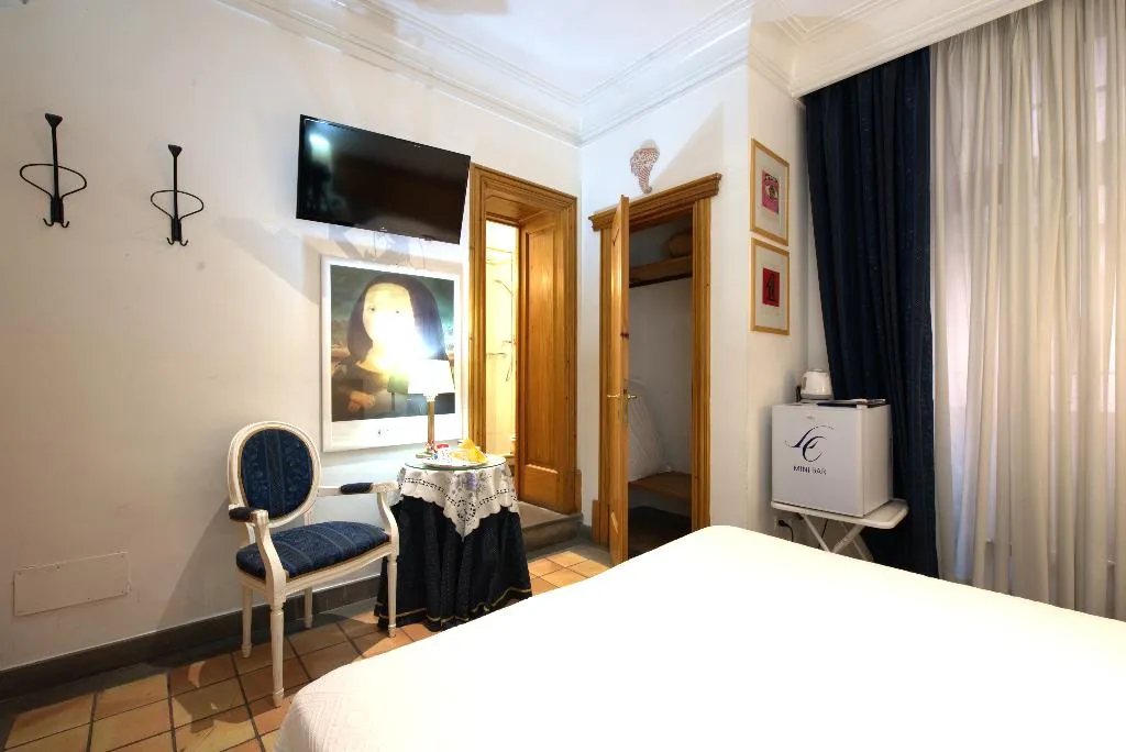 DOUBLE BASIC Room, Locanda Cairoli Hotel, Rome