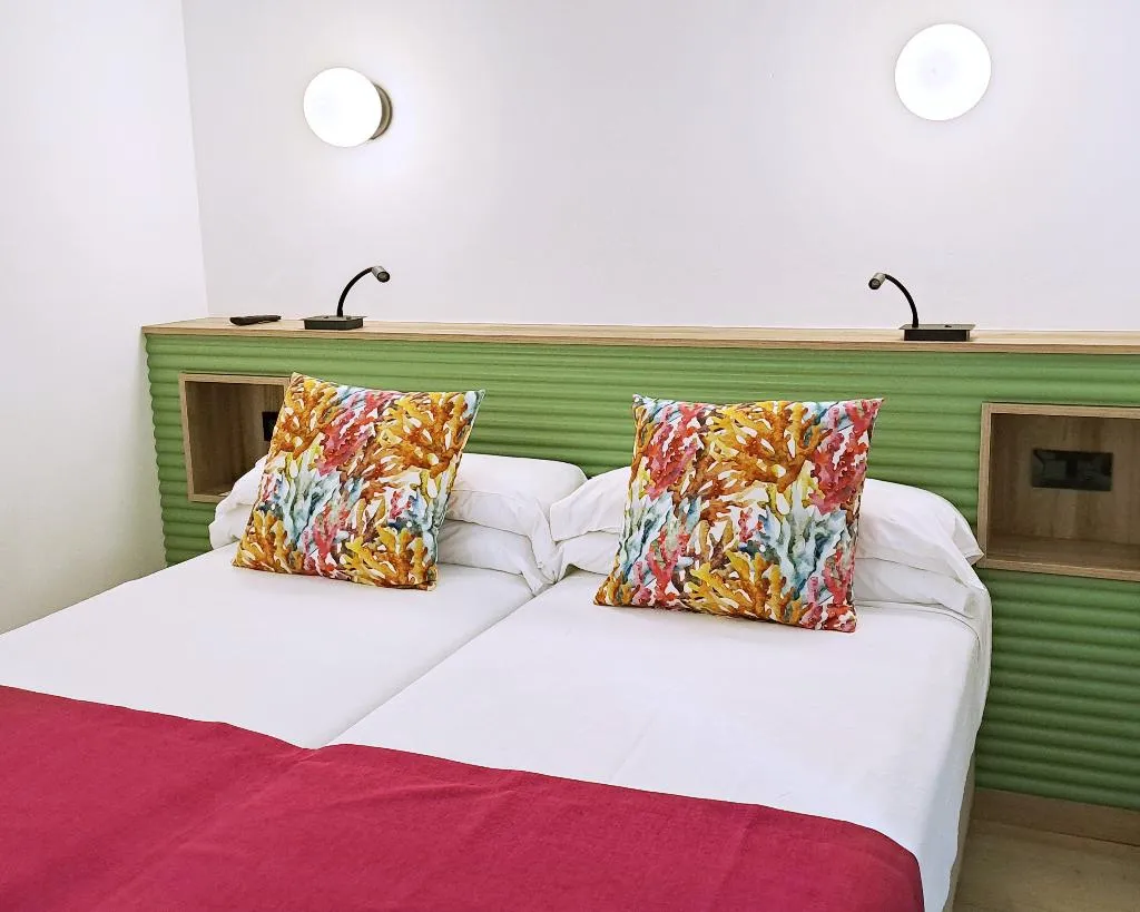 FAMILY ROOM TWO BEDROOMS Room, Costa Calero Thalasso& Spa, Lanzarote