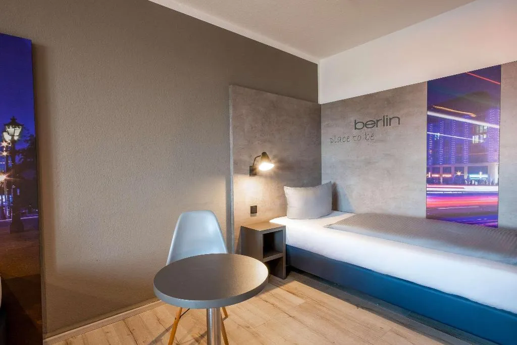 Room, Hotel Berlin Lichtenberg, Berlin