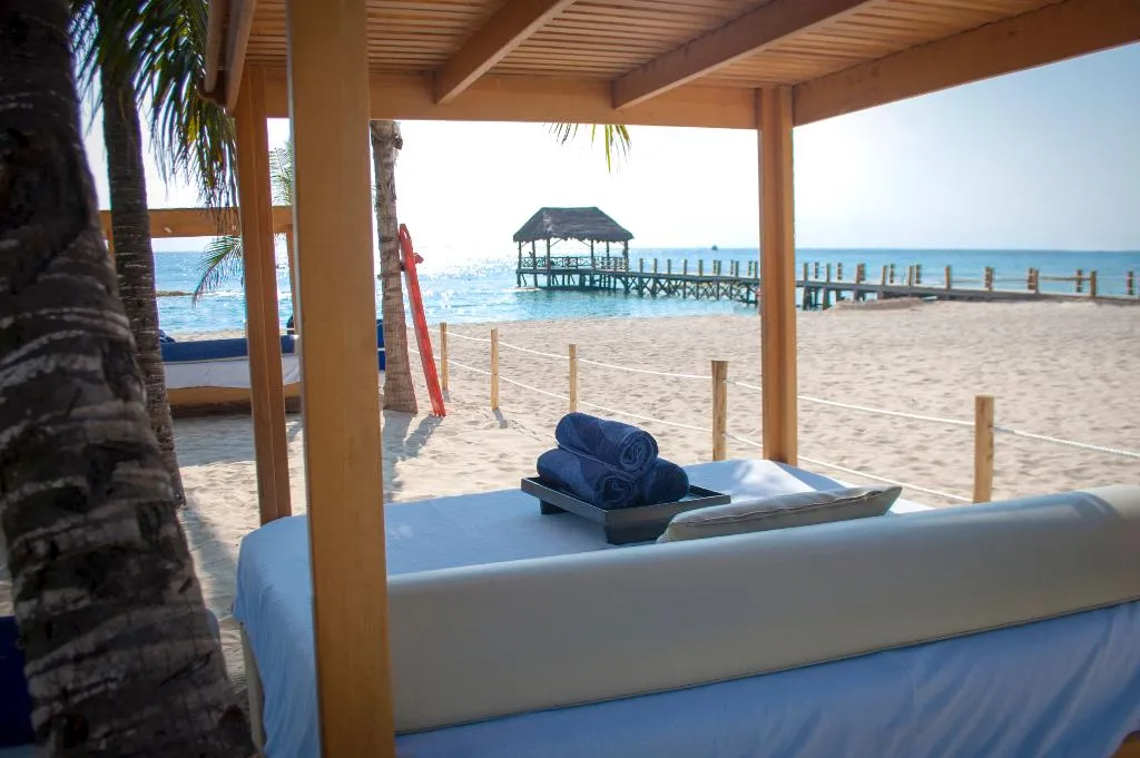 Beach, Residences at The Fives, Playa Del Carmen