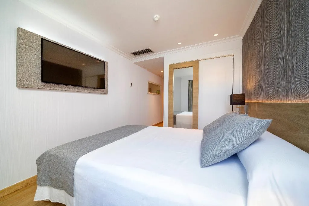 DOUBLE STANDARD Room, Simbad, Ibiza