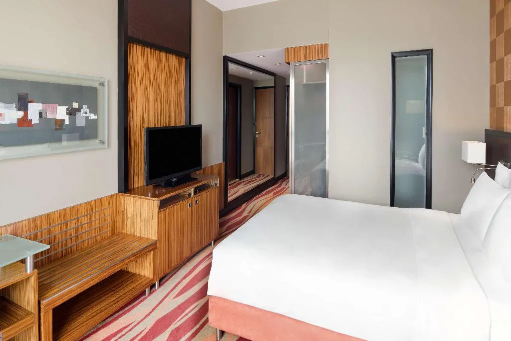 Room, Radisson Blu Hotel, Dubai Media City, Dubai