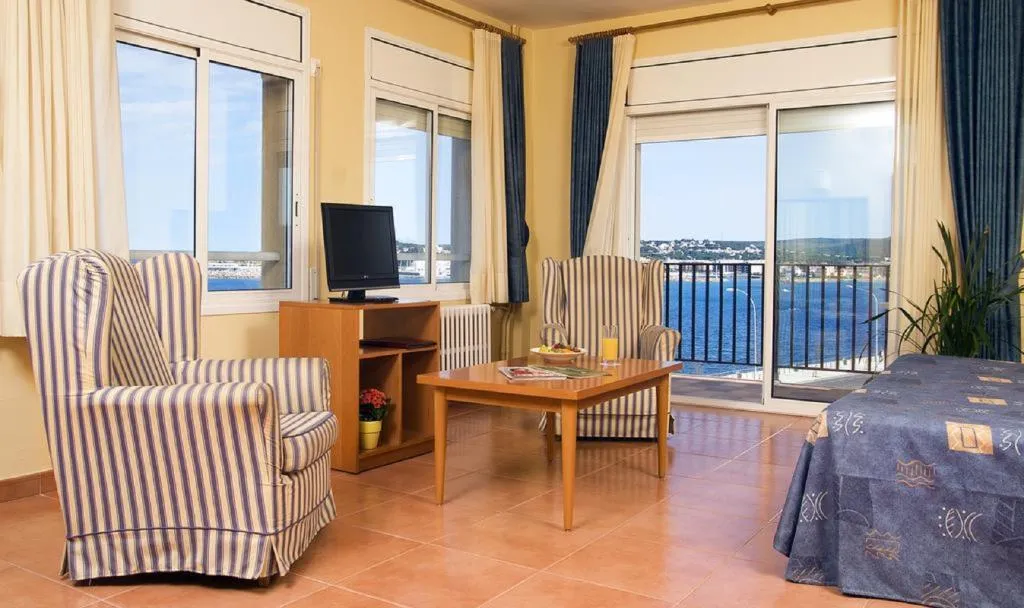 Room, Nieves Mar, Costa Brava