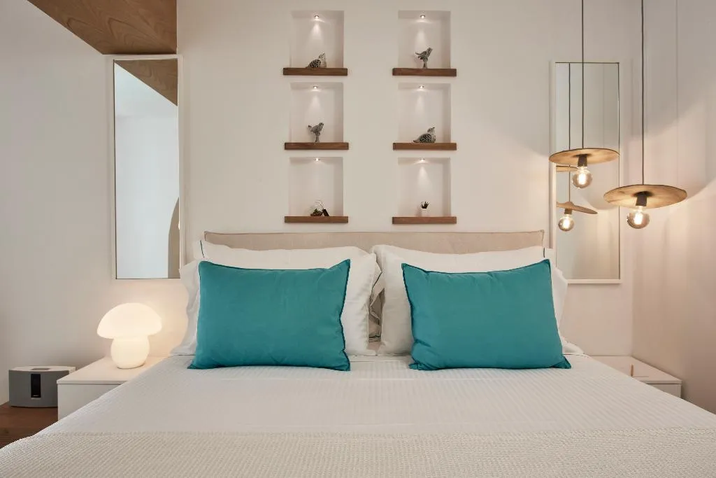 SUITE SUPERIOR WITH DOUBLE BED Room, Nikki Beach Resort & Spa Santorini, Athens