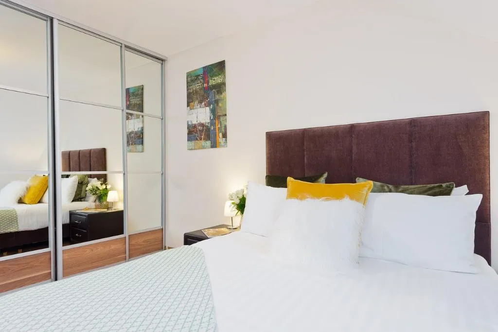 General view, Five Lamps Suites, Dublin