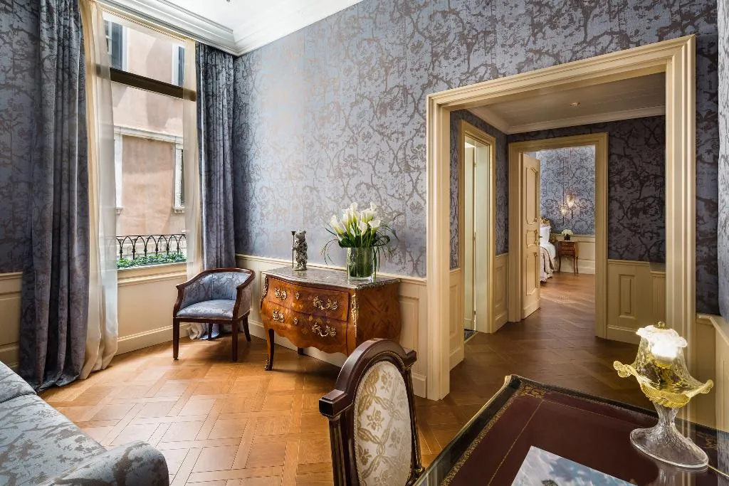 SUITE DELUXE Room, Baglioni Hotel Luna, Venice