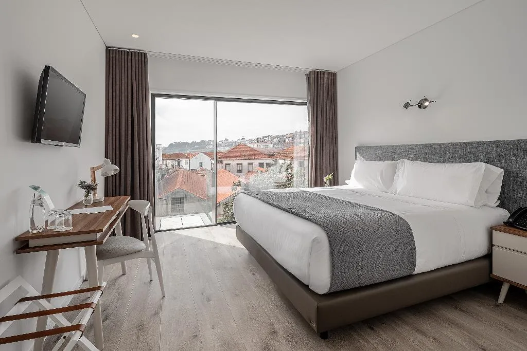 SINGLE STANDARD Room, Caleway Hotel, Porto