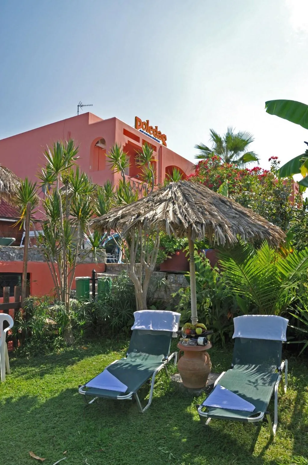 Terrace, Poledas Apartments, Crete