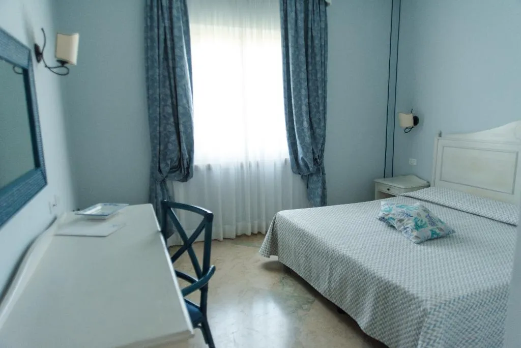 Double or Twin GRAND SUPERIOR Room, Relais Antiche Saline, Palermo