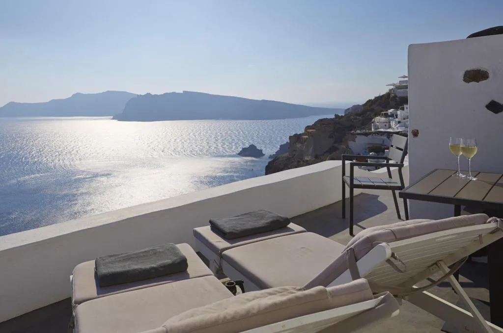 SUITE DELUXE WITH JACUZZI Room, Atrina Canava 1894 Hotel, Santorini