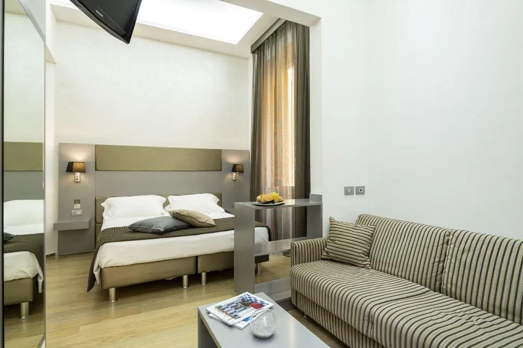 Room, Le Camere dei Conti, Florence
