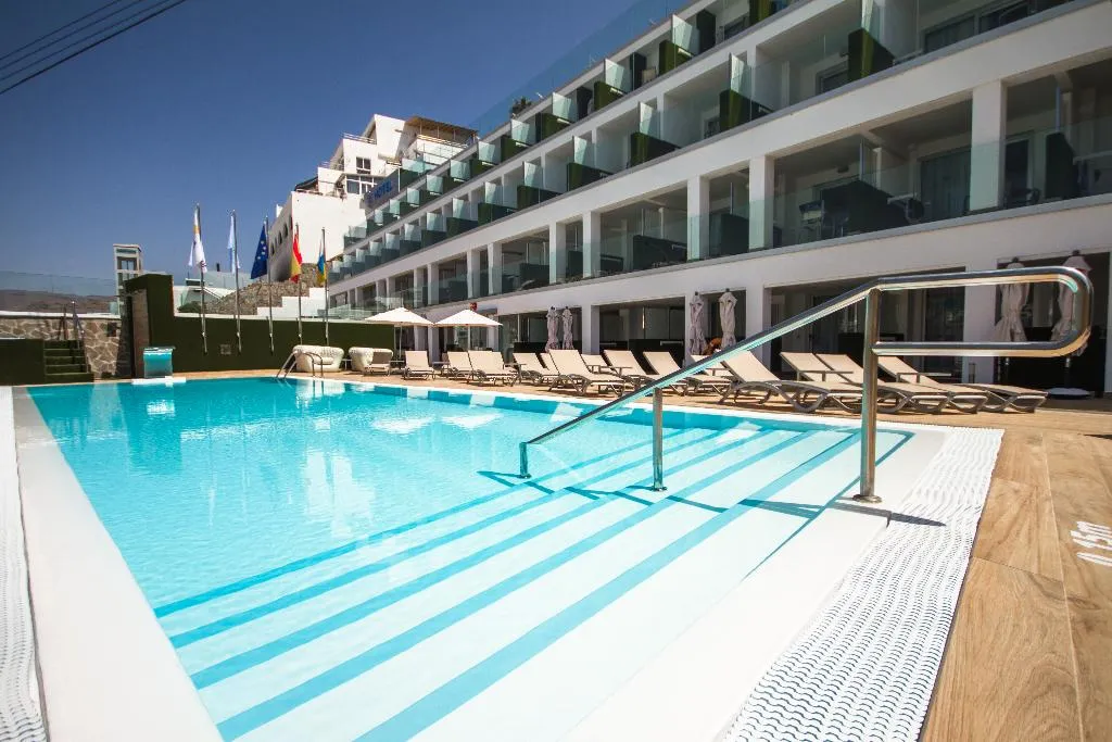 Pool, IG Nachosol Atlantic & Yaizasol by Servatur, Gran Canaria