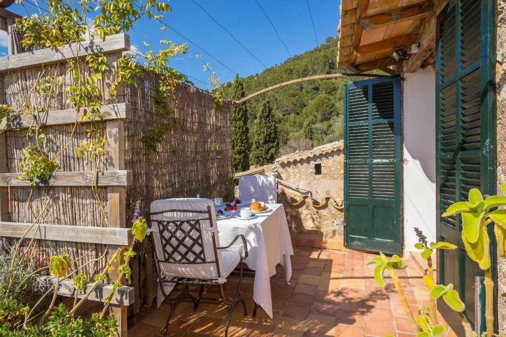 General view, Finca Hotel Es Castell, Majorca