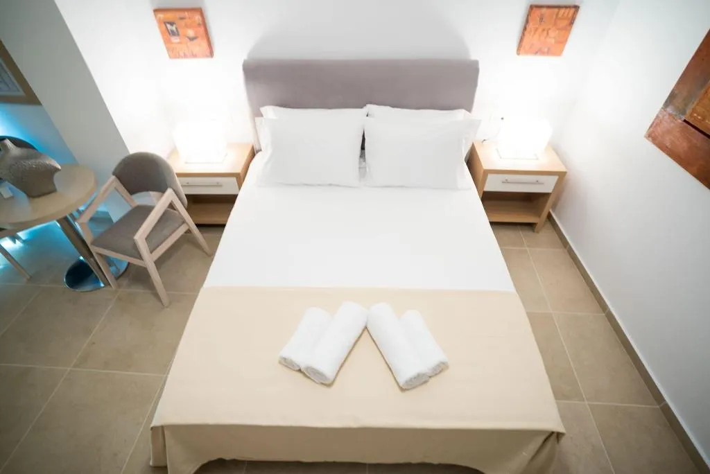 Room, Kratiras View Luxury Suites, Santorini