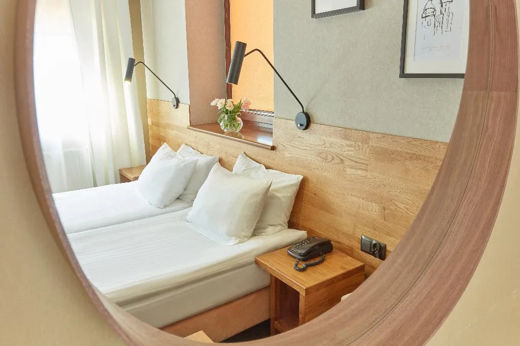 Double or Twin STANDARD Room, Batory, Krakow