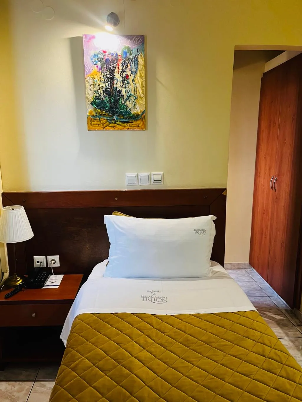SINGLE STANDARD Room, Triton, Athens